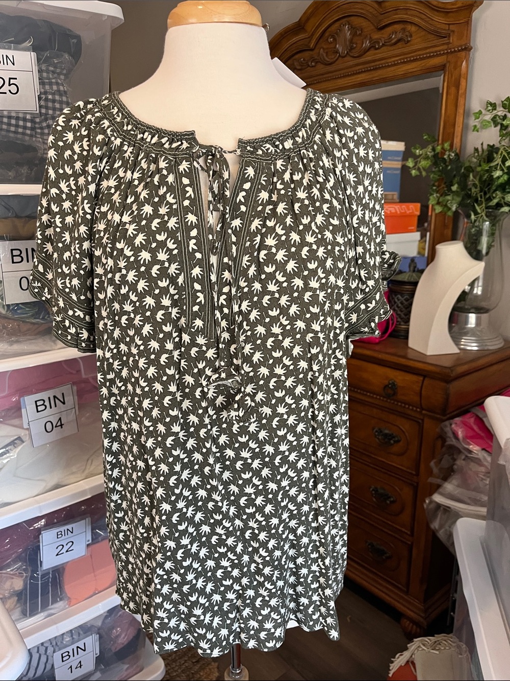 Max Studio Olive & White Floral Tie-Front Peasant Top